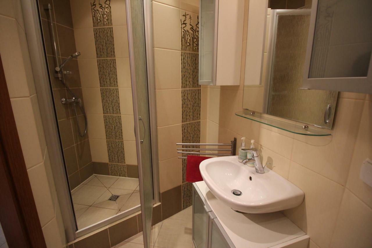 Apartament Jozefa 1 Torun Luaran gambar